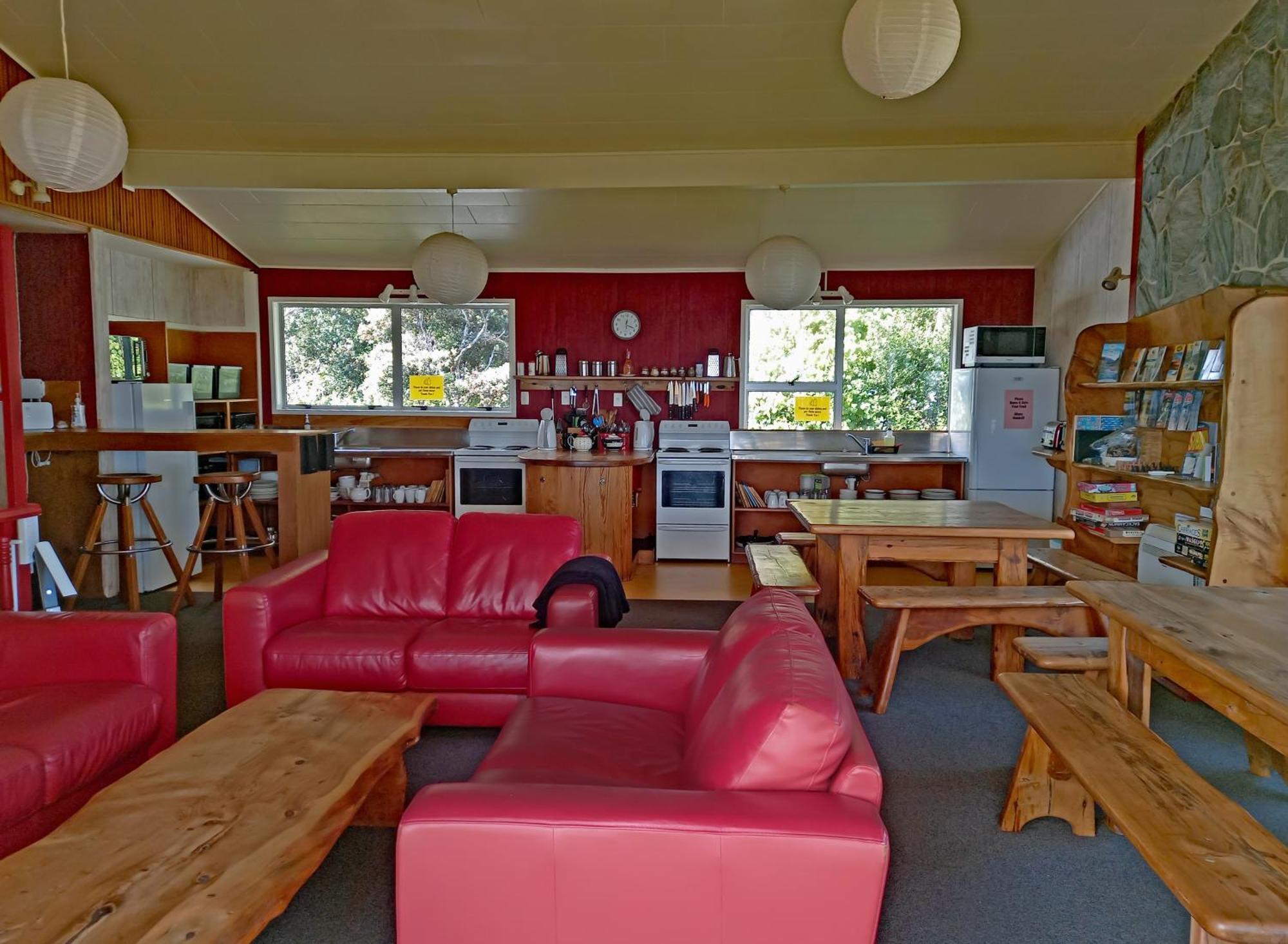 Punakaiki Beach Hostel Exteriör bild