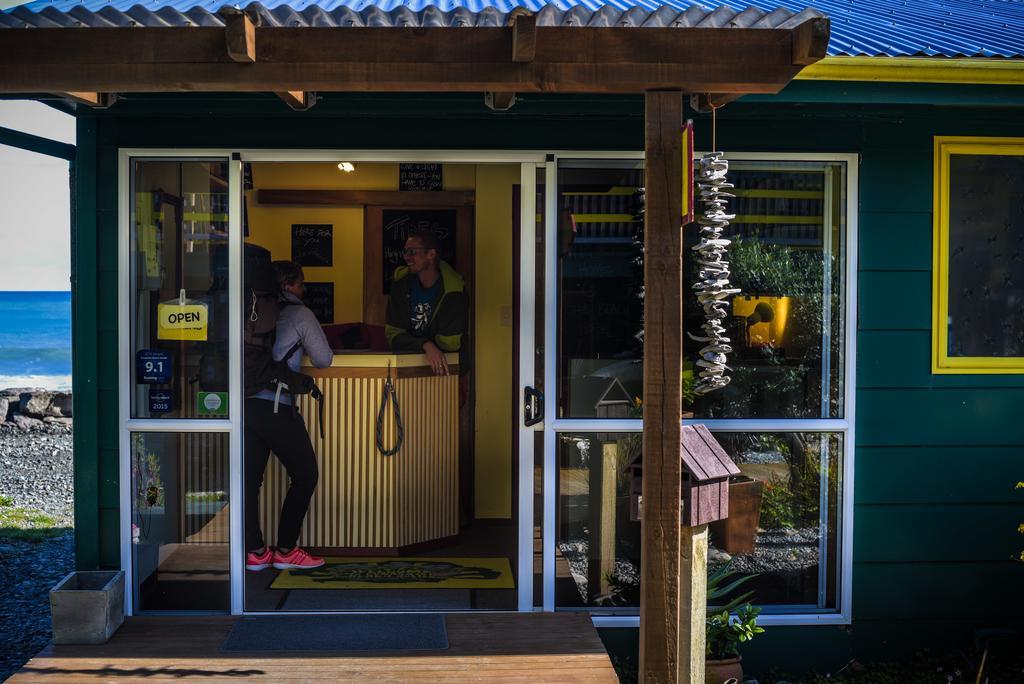 Punakaiki Beach Hostel Exteriör bild