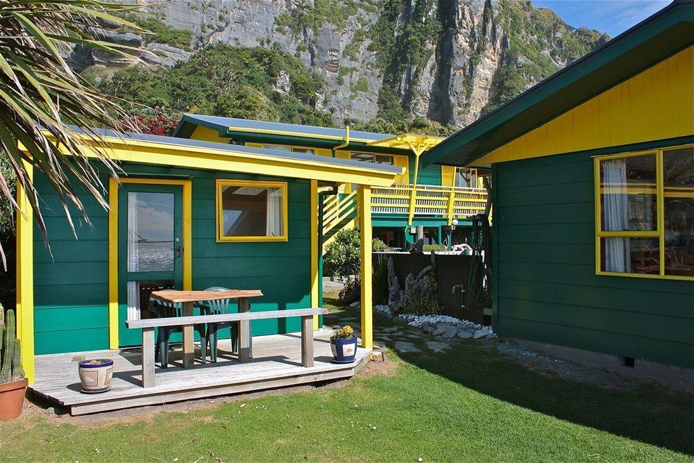 Punakaiki Beach Hostel Exteriör bild