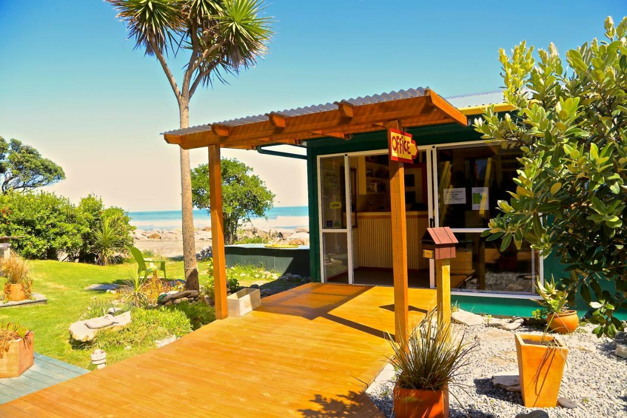 Punakaiki Beach Hostel Exteriör bild